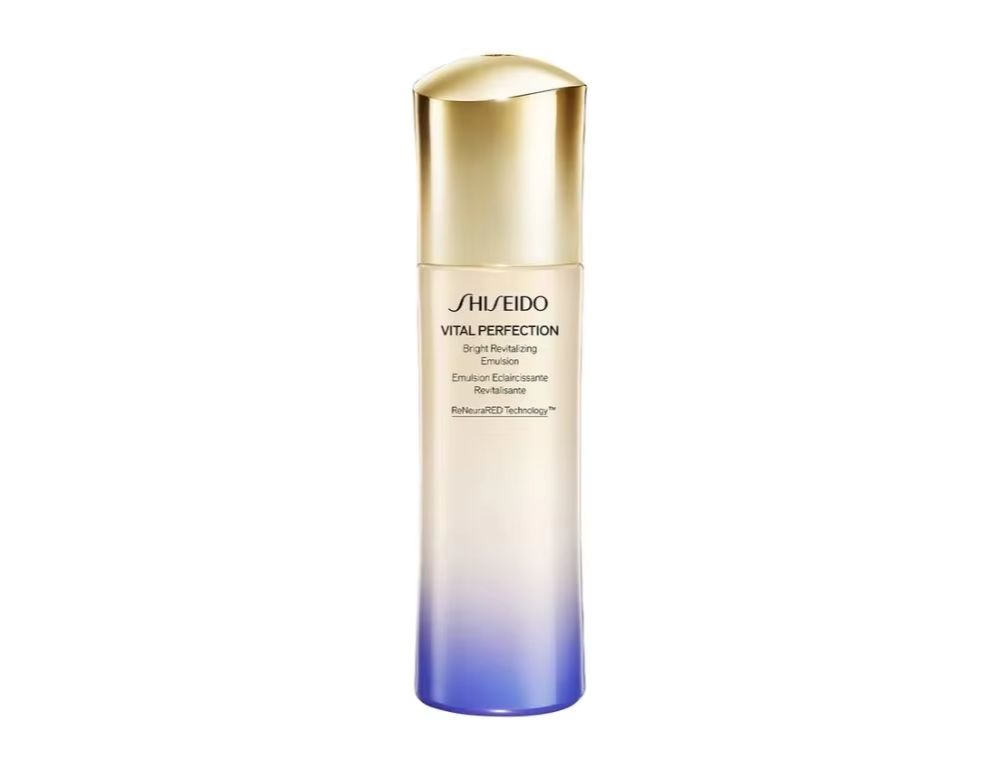 Luxury Skincare Aesthetic - Shiseido Vital Protection Яркая восстанавливающая эмульсия