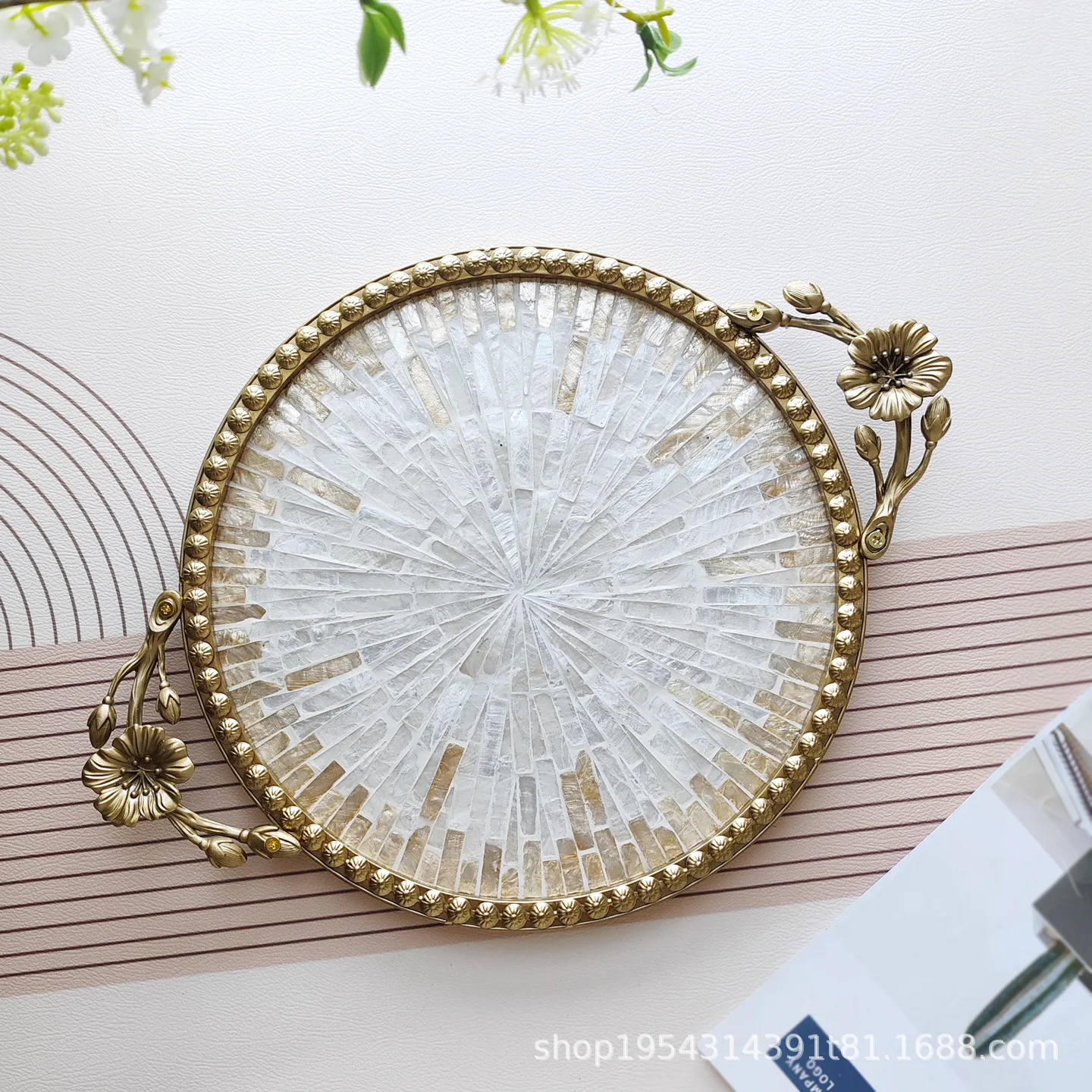 Новый китайский ретро-поднос D – обзор и цена Luxury Skincare Tray